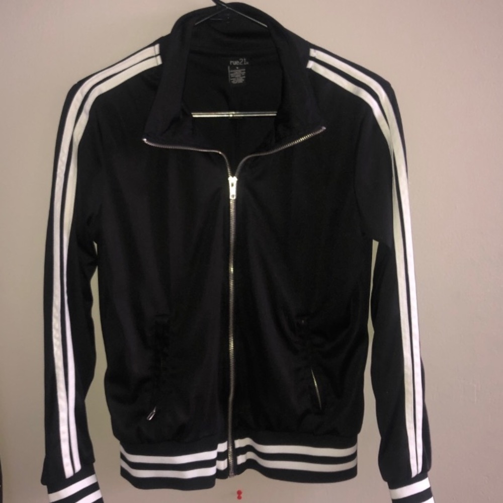 rue21 zip-up sweater